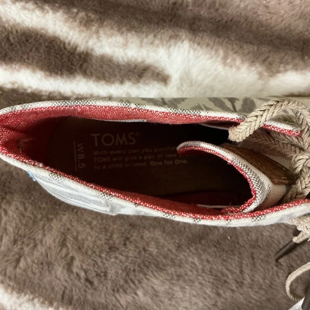 NEW Toms Women's Patterned Espadrilles Wedges Sz W8.5
